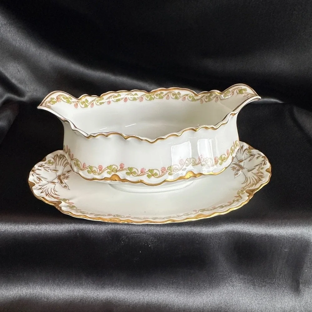 Haviland Limoges Gravy Boat Attached Underplate Schleiger 788 Floral Gold 9in